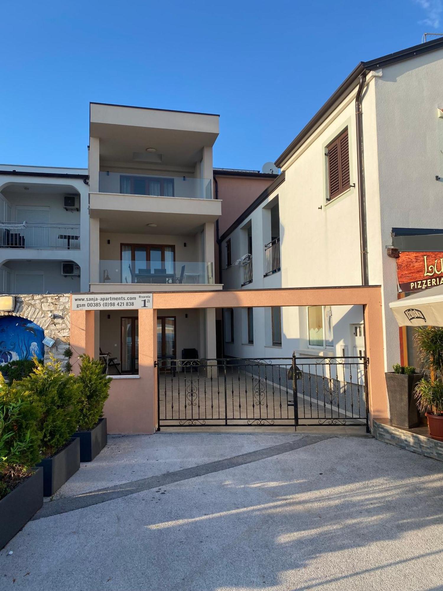 Sanja Apartments Rivarela Novigrad  Zewnętrze zdjęcie